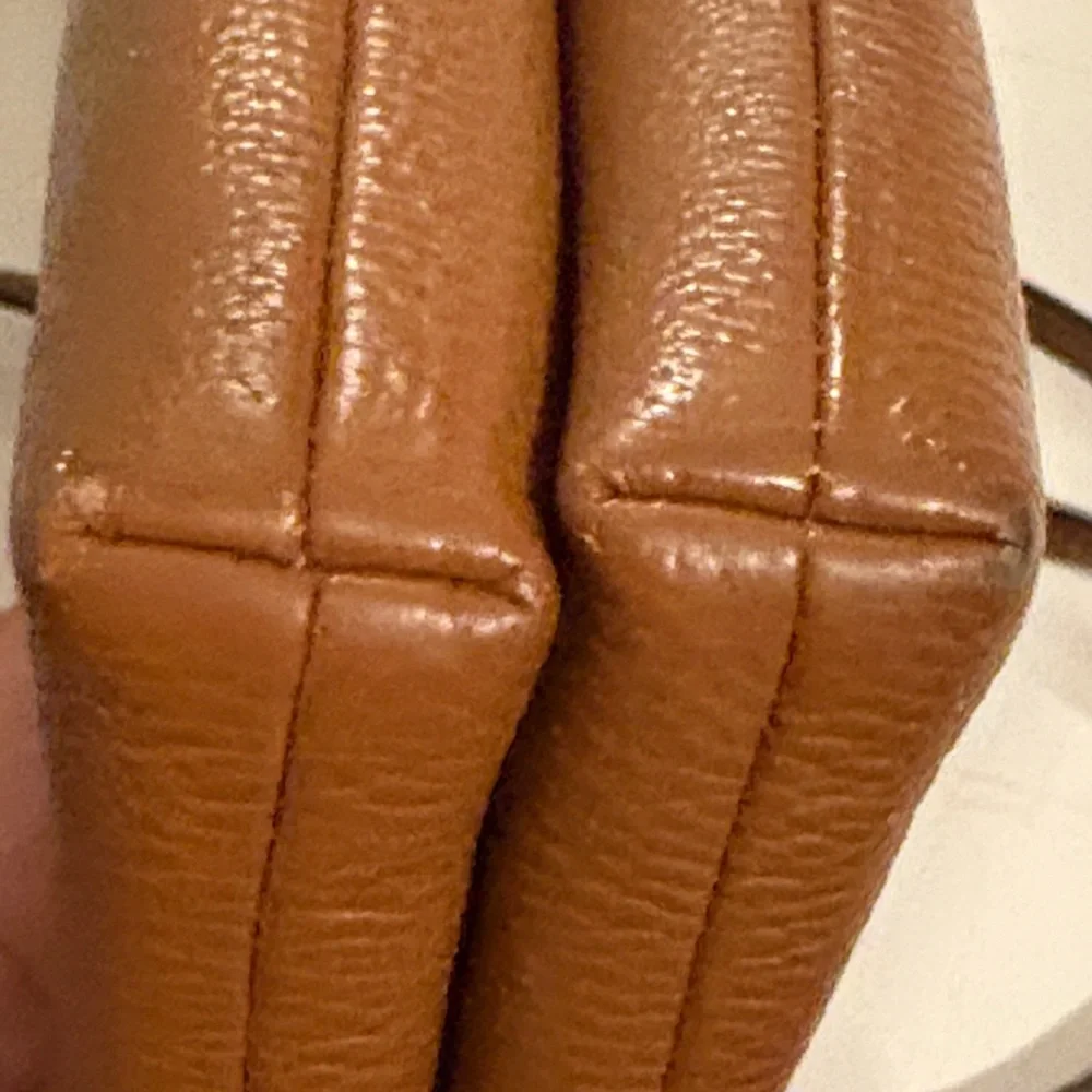 Coach Leather Crossbody in Warm Brown with Gold Hardware - Picture 9 of 17